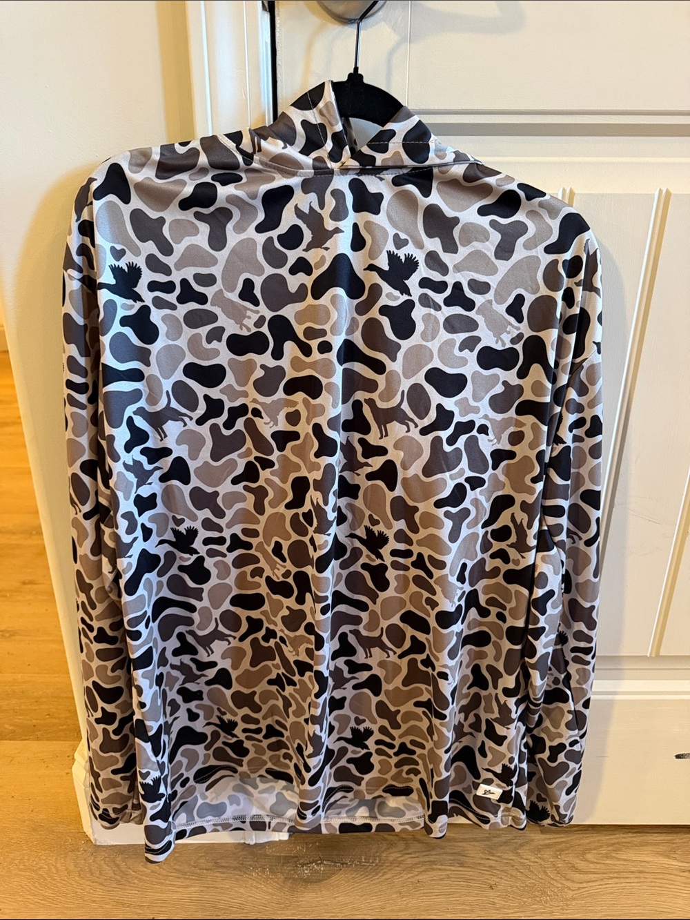Men's Long Sleeve Performance Shirt - Gray Camo